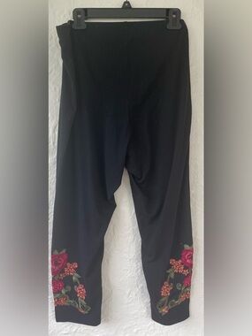 Emma Simply black pull on comfort leggings floral embroidered bottom sides; 3X